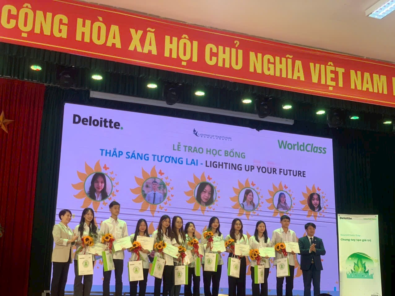 Hội LHPN tỉnh Hưng Yên phối hợp tổ chức thành công chương trình WorldClass- Chung tay tạo giá trị 