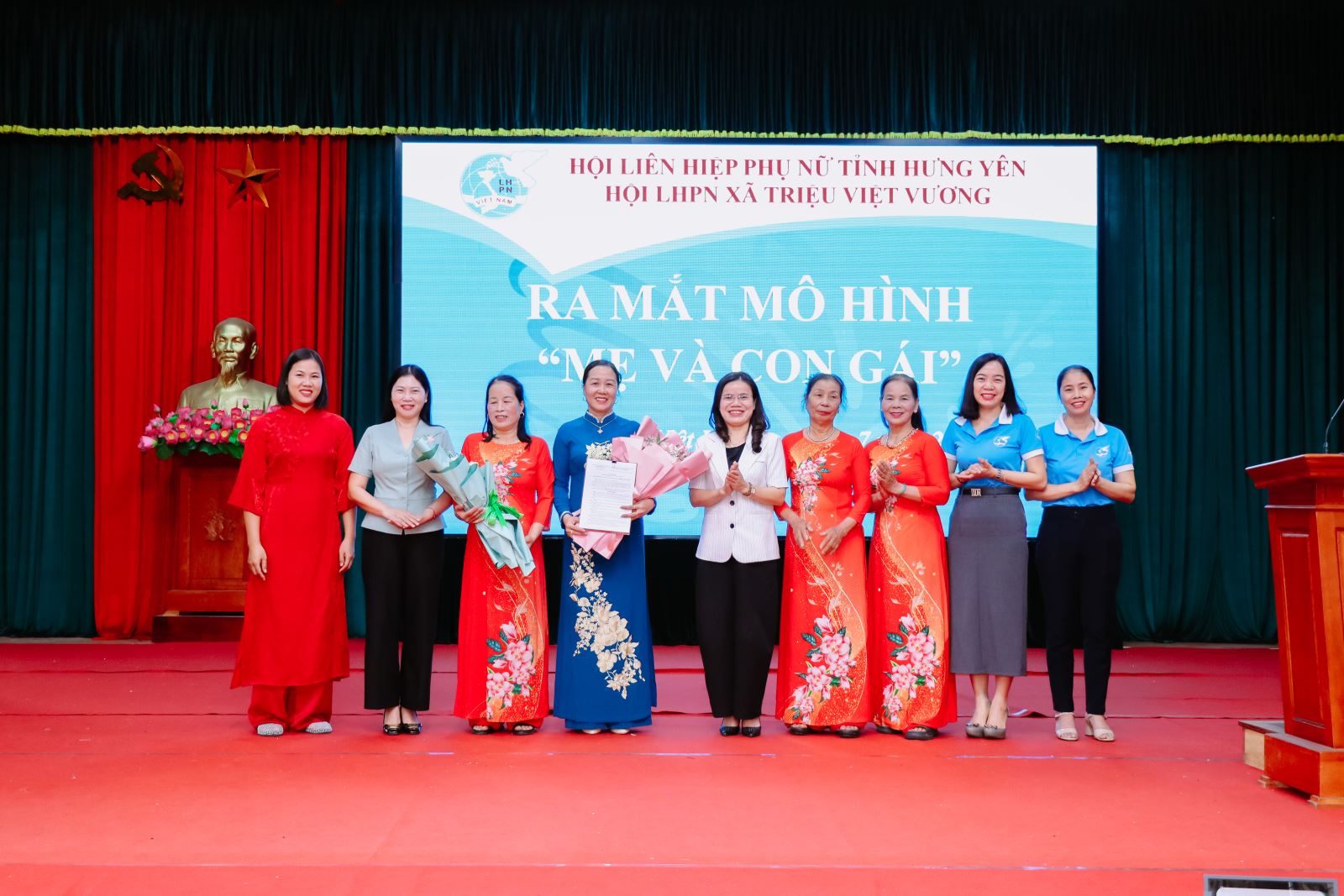 Hội Liên hiệp Phụ nữ tỉnh Hưng Yên ra mắt mô hình “Mẹ và con gái” tại xã Triệu Việt Vương